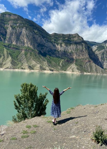 Хунзах, Каменная чаша и озеро Мочох