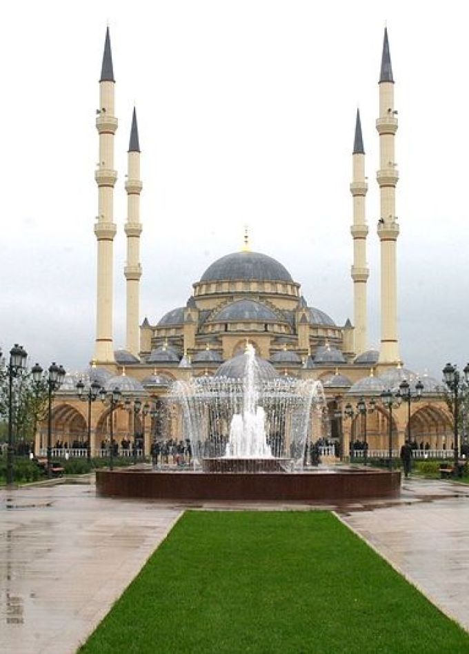 В Грозный, Шали и Аргун из Махачкалы