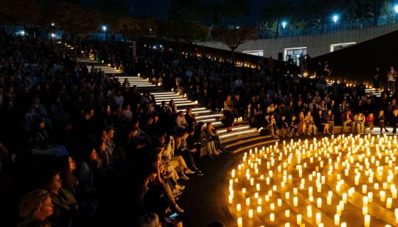 Luminary. «Величайшие саундтреки и 1000 свечей»